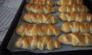 Как приготовить пирожки с капустой и яйцом