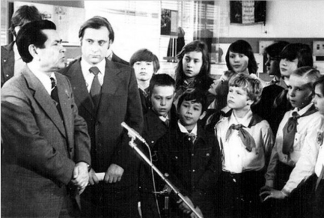 Юрий Козловский, - лётчик, повторивший подвиг Маресьева в 1973 году Юрий Козловский, - лётчик, повторивший подвиг Маресьева в 1973 году