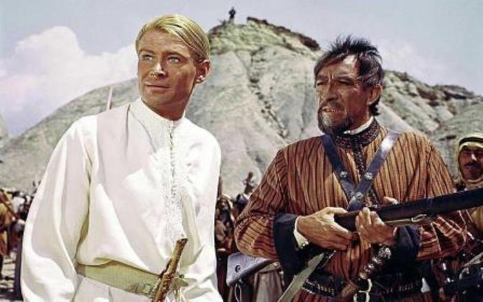 Кадр из фильма *Лоуренс Аравийский*, 1962 | Фото: 2queens.ru Кадр из фильма *Лоуренс Аравийский*, 1962 | Фото: 2queens.ru