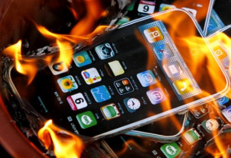 10 ужасных смертей, причиной которых стал мобильный телефон 10 ужасных смертей, причиной которых стал мобильный телефон