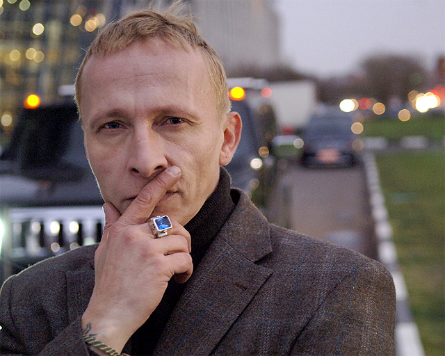 Иван Охлобыстин: Г-ну Акунину (Г.Ш. Чхартишвили) Иван Охлобыстин: Г-ну Акунину (Г.Ш. Чхартишвили)