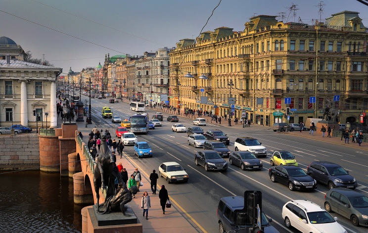 ID: 10619653 Дата съемки: 01.04.2015 Описание: Россия. Санкт-Петербург. Вид на Невский проспект. Руслан Шамуков/ТАСС