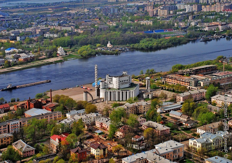 Модные костюмы женские 2015