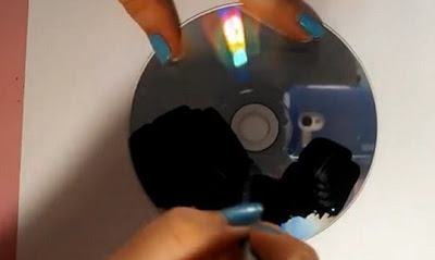 Она покрасила диск в черный цвет. Стоило ей взять в руки отвертку, как случилось невероятное!