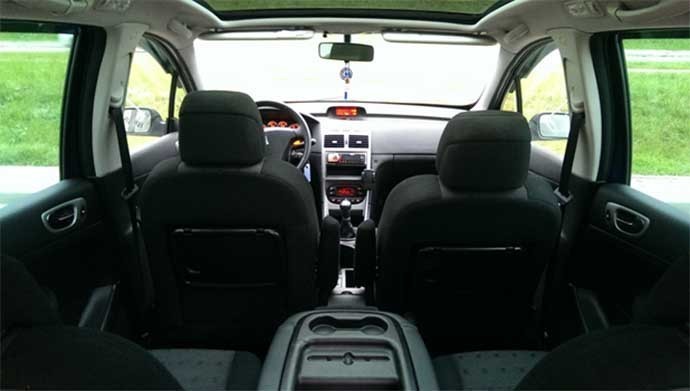 АВТОПОХВАСТУШКИ. Peugeot 307SW: французский «бульбавоз» АВТОПОХВАСТУШКИ. Peugeot 307SW: французский «бульбавоз»