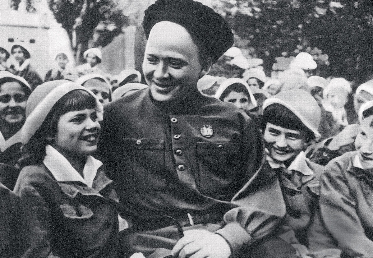 Разоблачение советских писателей. Разоблачение советских писателей.
