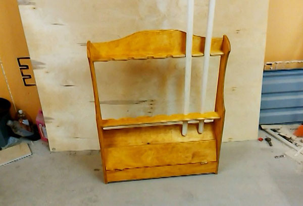 Удобная стойка для удочек или столярный DIY