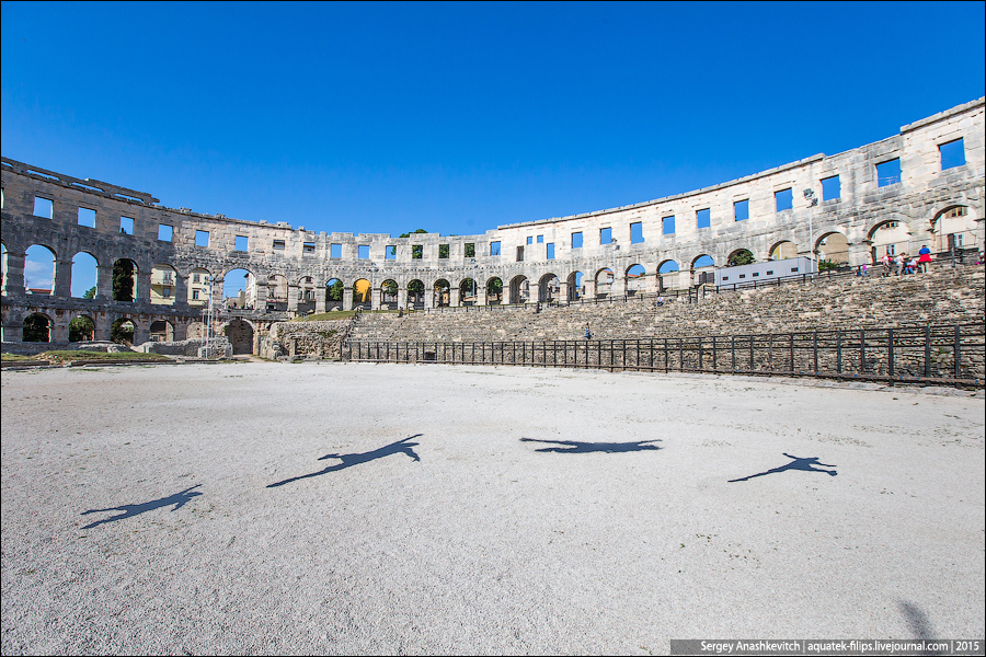 Roman Amphitheater of Pula city / Римский амфитеатр в Пуле