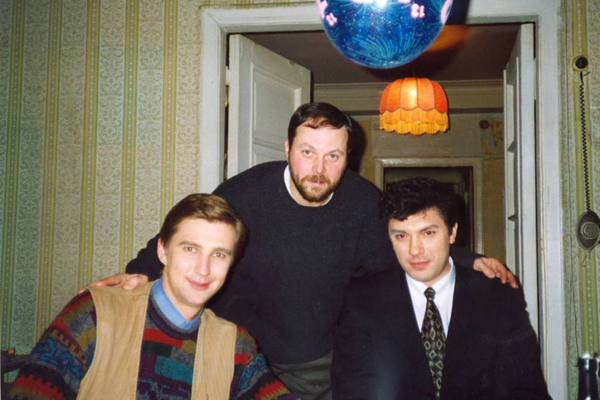 Слева направо: Станислав Кучер, Владимир Кара-Мурза-старший и Борис Немцов