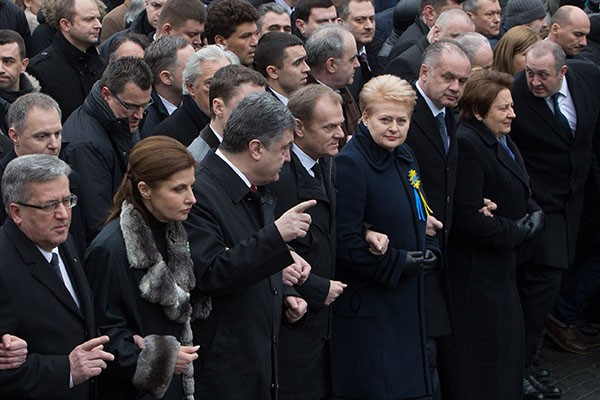 Порошенко не удалось превратить Киев во второй Париж 