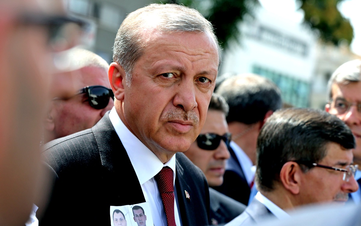 Чем быстрее Эрдоган извинится, тем меньший ущерб понесет Турция