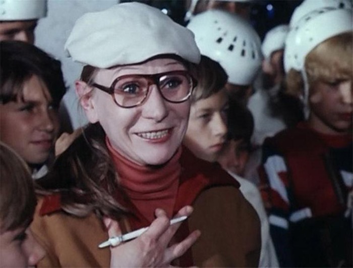 Елизавета Никищихина в фильме *Приключения Электроника*, 1979 Елизавета Никищихина в фильме *Приключения Электроника*, 1979
