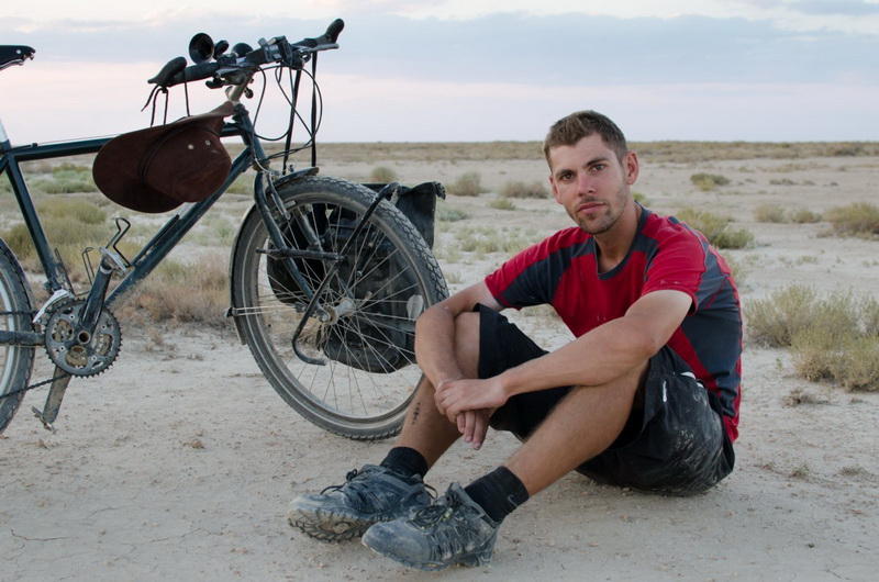 Велосипедист совершил невероятное путешествие - 22 530 километров по Азии