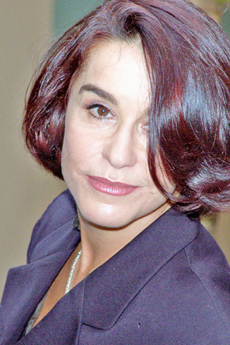 Photo Lucelia_Santos_9_cropped.jpg