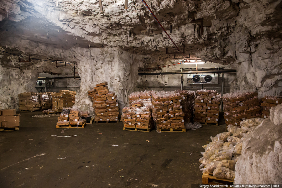 Самарский холодильник /  A giant underground refrigerator