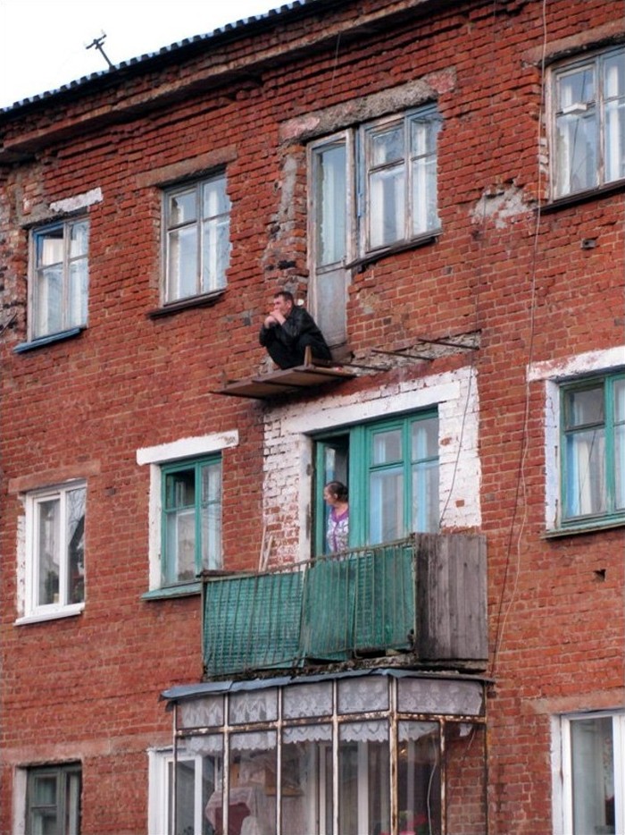 17 шедевральных балконов, которые можно увидеть на просторах России