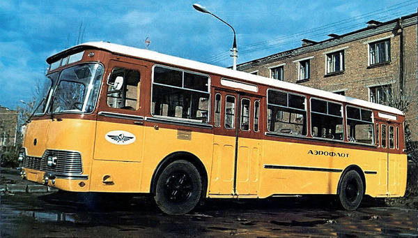 ЛиАЗ-677 авто, история