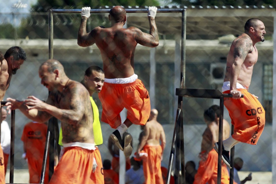 a-scary-new-us-government-report-reveals-americas-prisons-may-be-making-us-less-safe