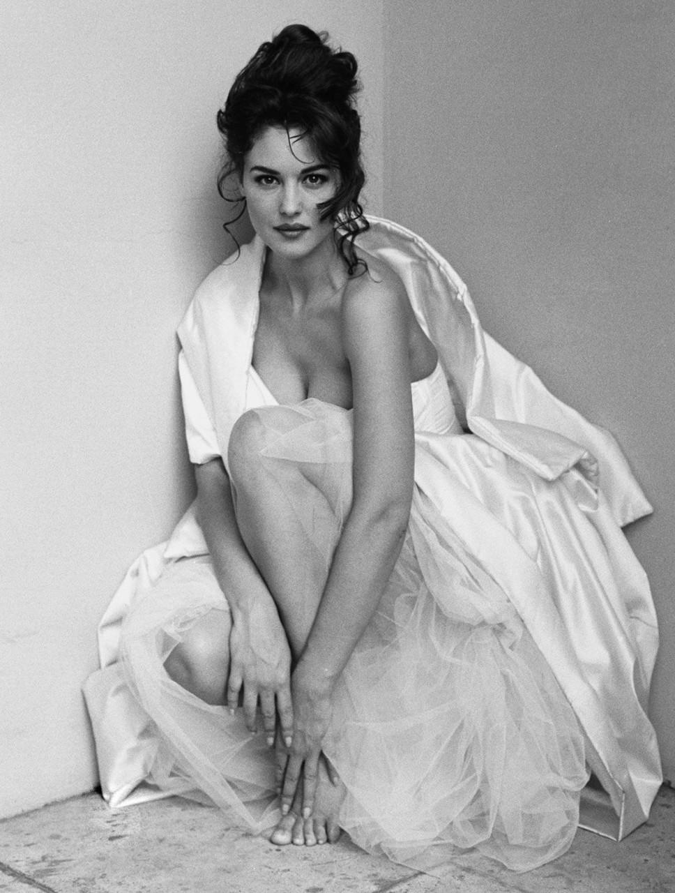   Monica Bellucci (29 )