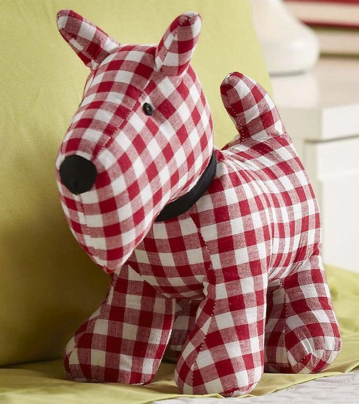 Simon's~15" RED AND WHITE GINGHAM STUFFED DOG TERRIER SCOTTIE WESTIE PILLOW~nwt