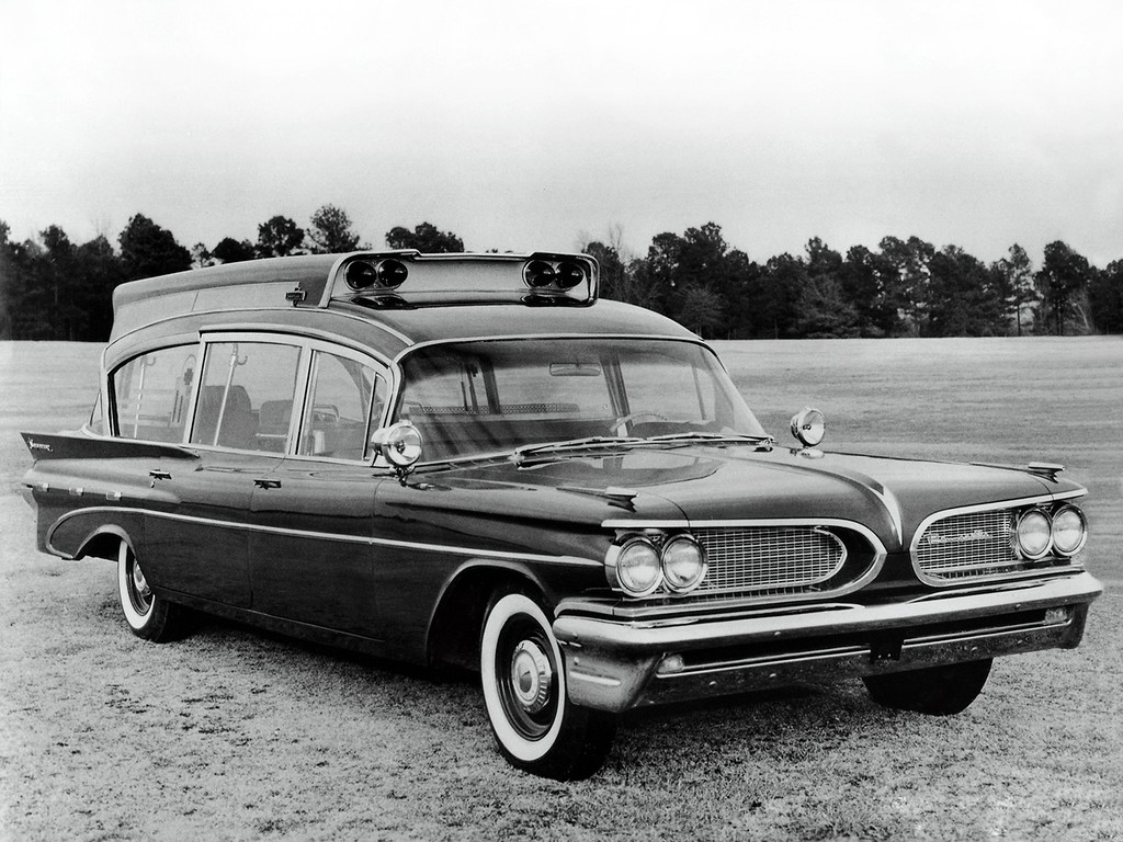 28. 1959 Superior-Pontiac Criterion Suburban Hightop Ambulance на базе Pontiac Bonneville растянутой до 148" и с поднятым до 46" потолком катафалк, скорая, универсал