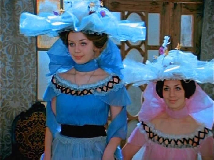 Валентина Воилкова в фильме *Обыкновенное чудо*, 1978 | Фото: kino-teatr.ru Валентина Воилкова в фильме *Обыкновенное чудо*, 1978 | Фото: kino-teatr.ru