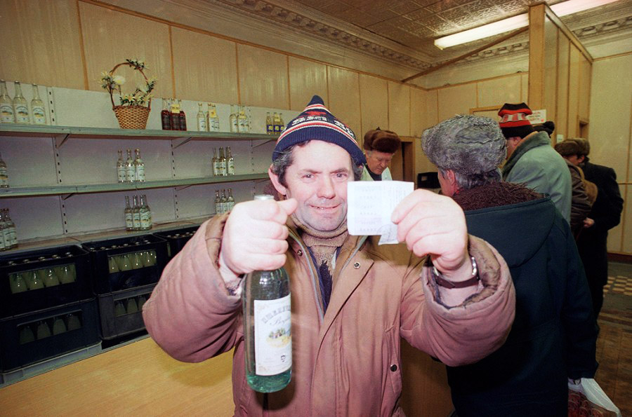 Фото магазинов, запрещённые в СССР.