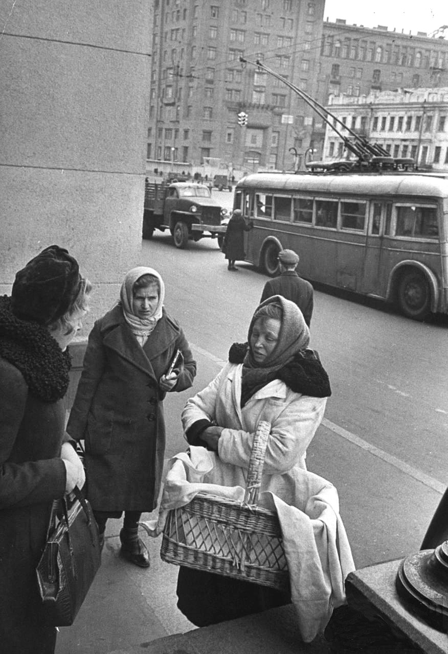 Москва, пл. Маяковского, 1947: Studebaker, Студебеккер, военная техника