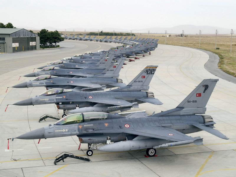 Обзор военно-воздушных сил Турции. Шаг назад