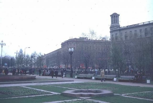 Москва в преддверии 1 мая 1982 года. Москва в преддверии 1 мая 1982 года.