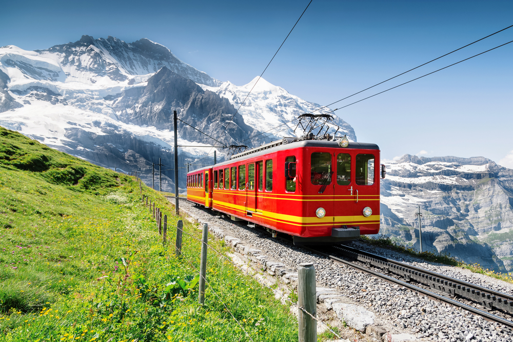 swiss-train