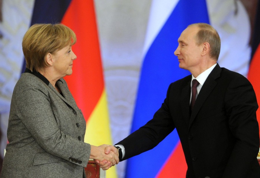 Германия наша! Болеем за Меркель!