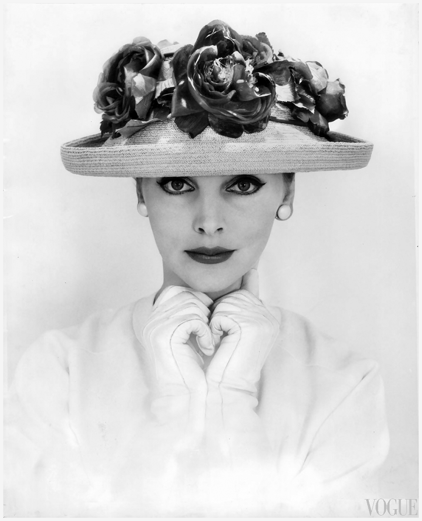 Photo Eugène Vernier – Margaret Phillips Vogue, June 1956.png Photo Eugène Vernier – Margaret Phillips Vogue, June 1956.png