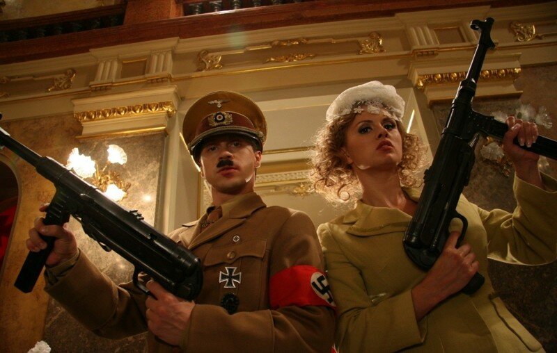 Строгая Анна Семенович – Гитлер Капут! 2008