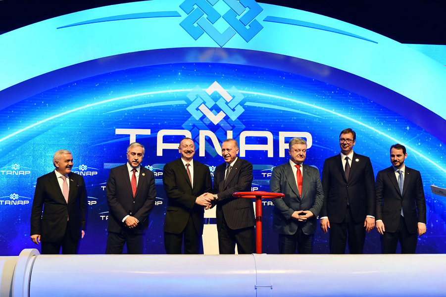 Как Сербия оказалась на открытии газовой альтернативы России?