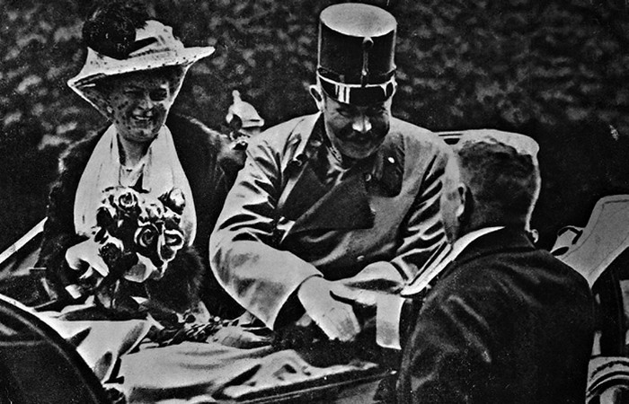 7. Профессор Фердинанд Порше был водителем наследника престола 7. Профессор Фердинанд Порше был водителем наследника престола авто, факты