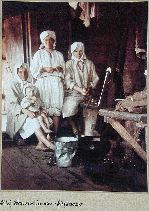 25 редких фотографий русской деревни, снятых немецким солдатом 25 редких фотографий русской деревни, снятых немецким солдатом деревня, фото