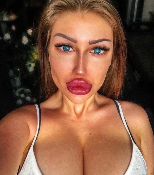Ростовская модель Екатерина Галиченко, которая изменила свою внешность до неузнаваемости Ростовская модель Екатерина Галиченко, которая изменила свою внешность до неузнаваемости