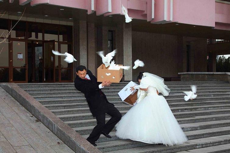 Русские свадьбы - веселые и беспощадные Русские свадьбы - веселые и беспощадные
(12 фото)
