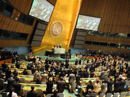 Выступление Порошенко на Генассамблее ООН было лживым и убогим - Азаров