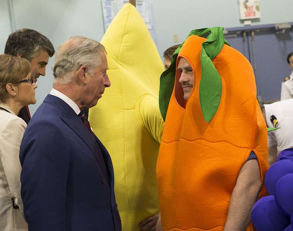 Забавные фотографии королевской семьи-18