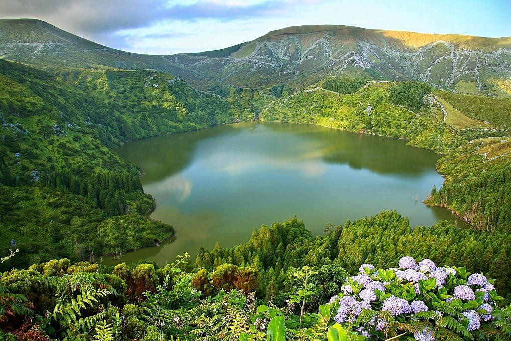 Lagoa Funda Lagoa Funda красота, озера, природа