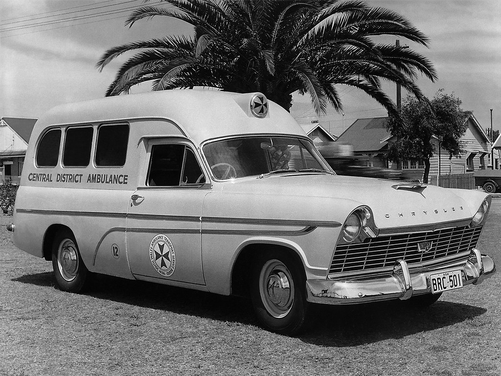 22. "Эмбьюленс" от антиподов - австралийский Chrysler Royal Ambulance by Comeng (AP1) (AUS) '1957–58 катафалк, скорая, универсал