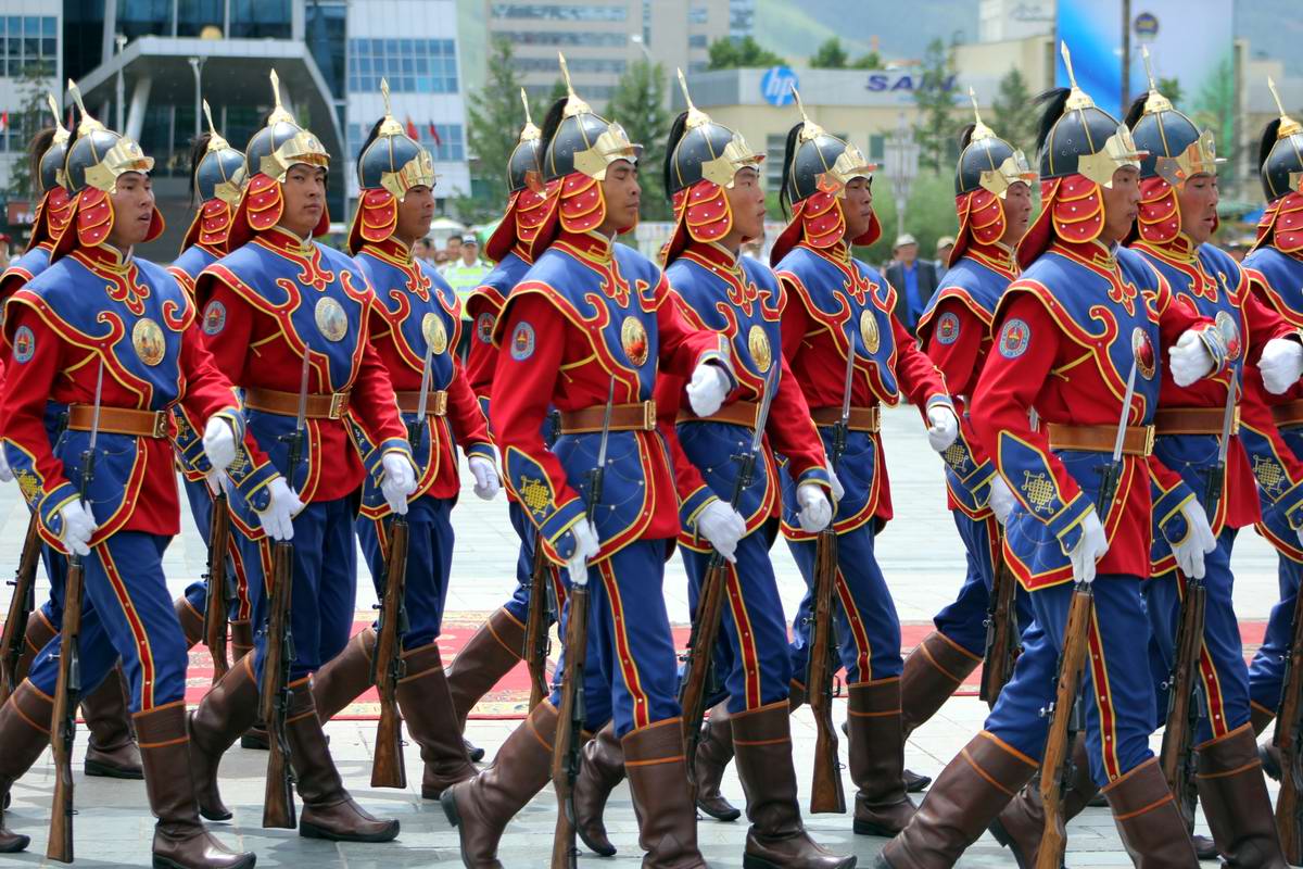 Наследники Чингиз-хана: монгольская президентская гвардия (3)