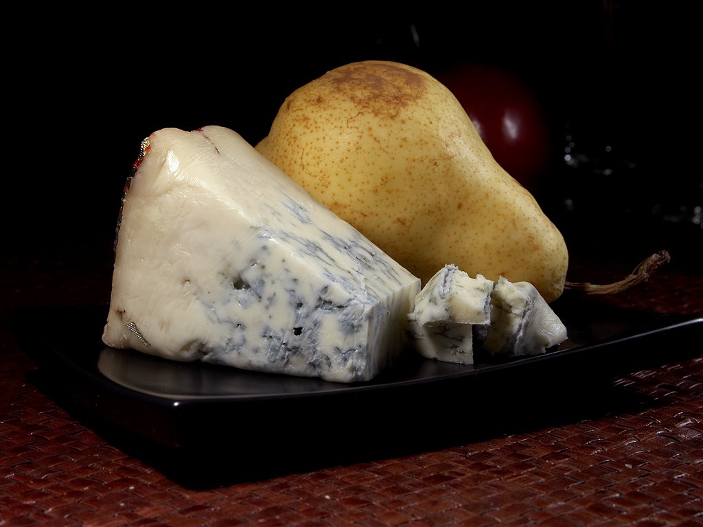 Рокфор(-Roquefort) - аристократ голубых кровей Рокфор(-Roquefort) - аристократ голубых кровей (39 фото)