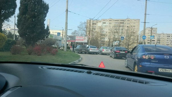 Лента ДТП в Севастополе: понедельник - день тяжёлый! (фото)
