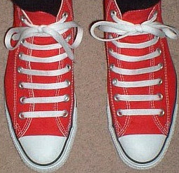 Как стильно завязать шнурки