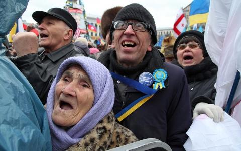 Там живут несчастные укро-дикари.