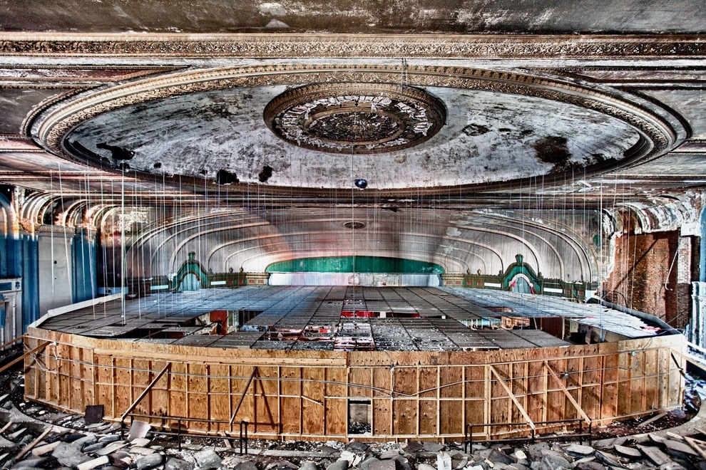 The 33 Most Beautiful Abandoned Places In The World 27