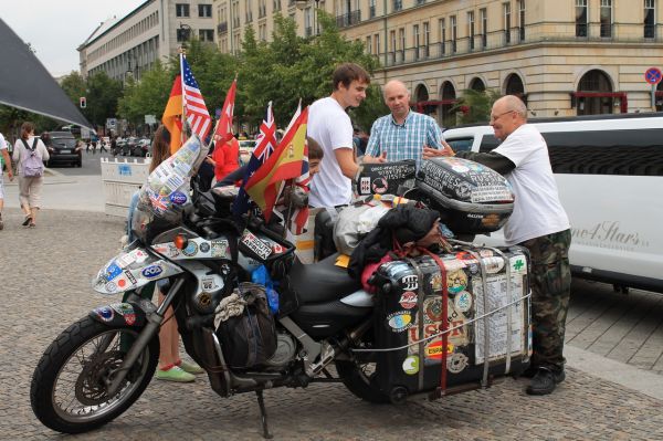 Владимир Ярец на мотоцикле BMW F650GS